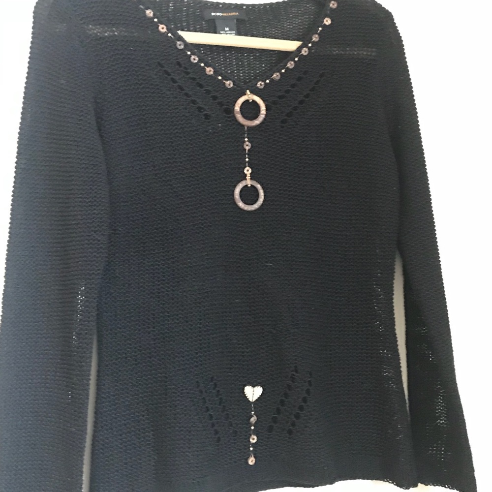 Bcbg maxazria sweater size medium